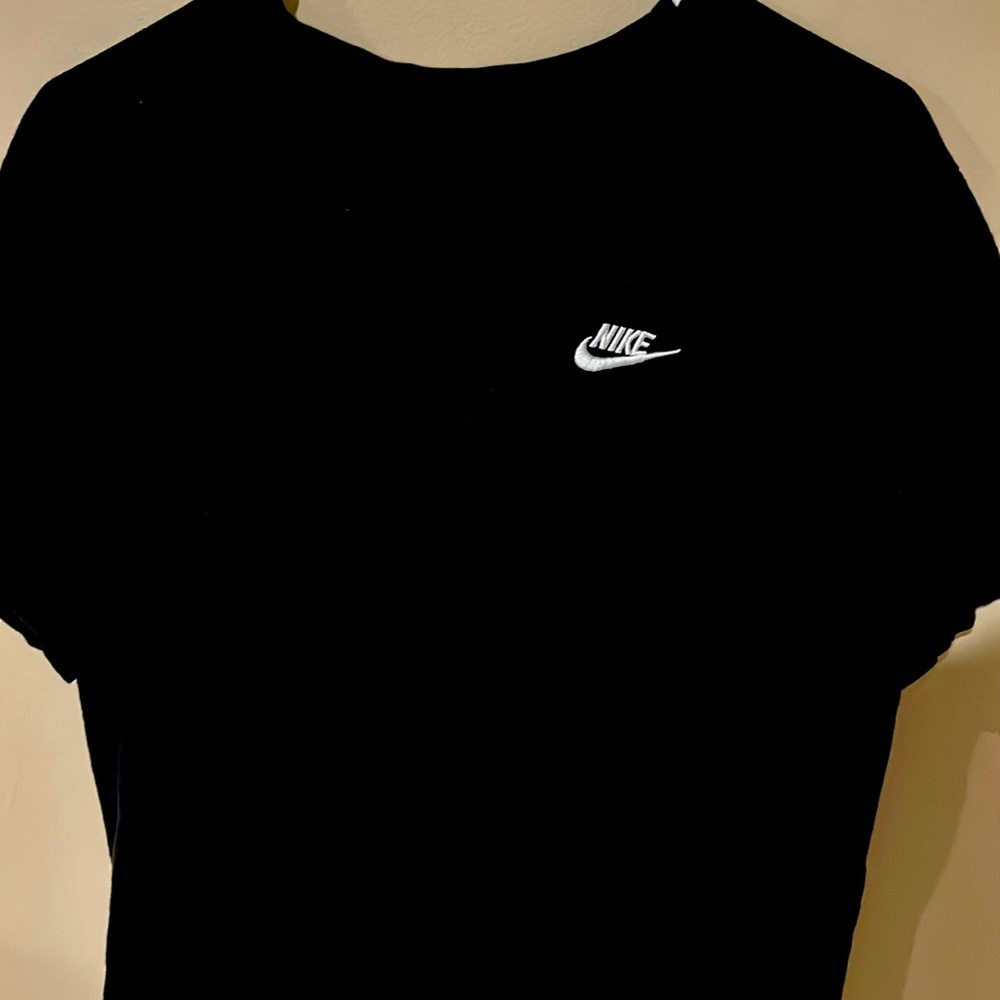 Black Nike Tee